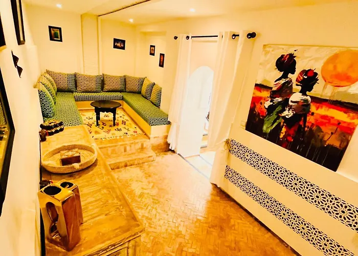 Riad Darna 4 chambres avec piscine et petit déjeuner