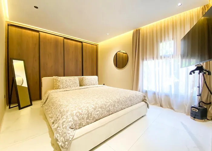 Triplex De Luxe Santorini Piscine Privee Chauffee 3 Chambres